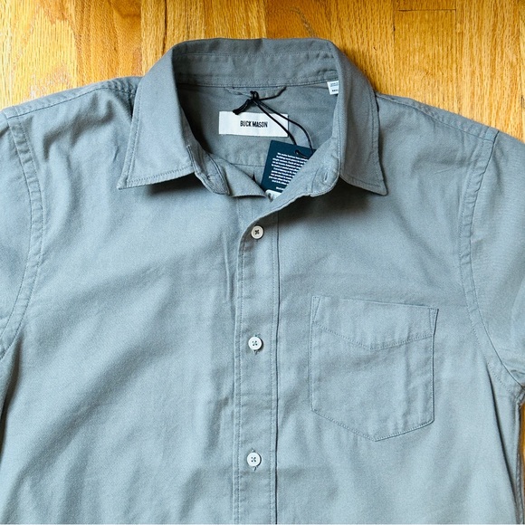 Buck Mason Mens Small Draped Twill Short One Sleeve Pocket Shirt in Shale NWT - Picture 3 of 7